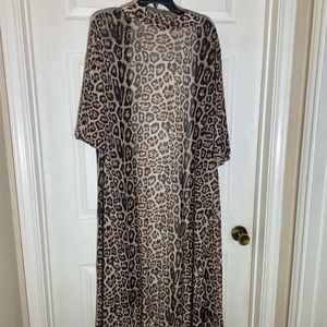 Crazy Train one size leopard duster.